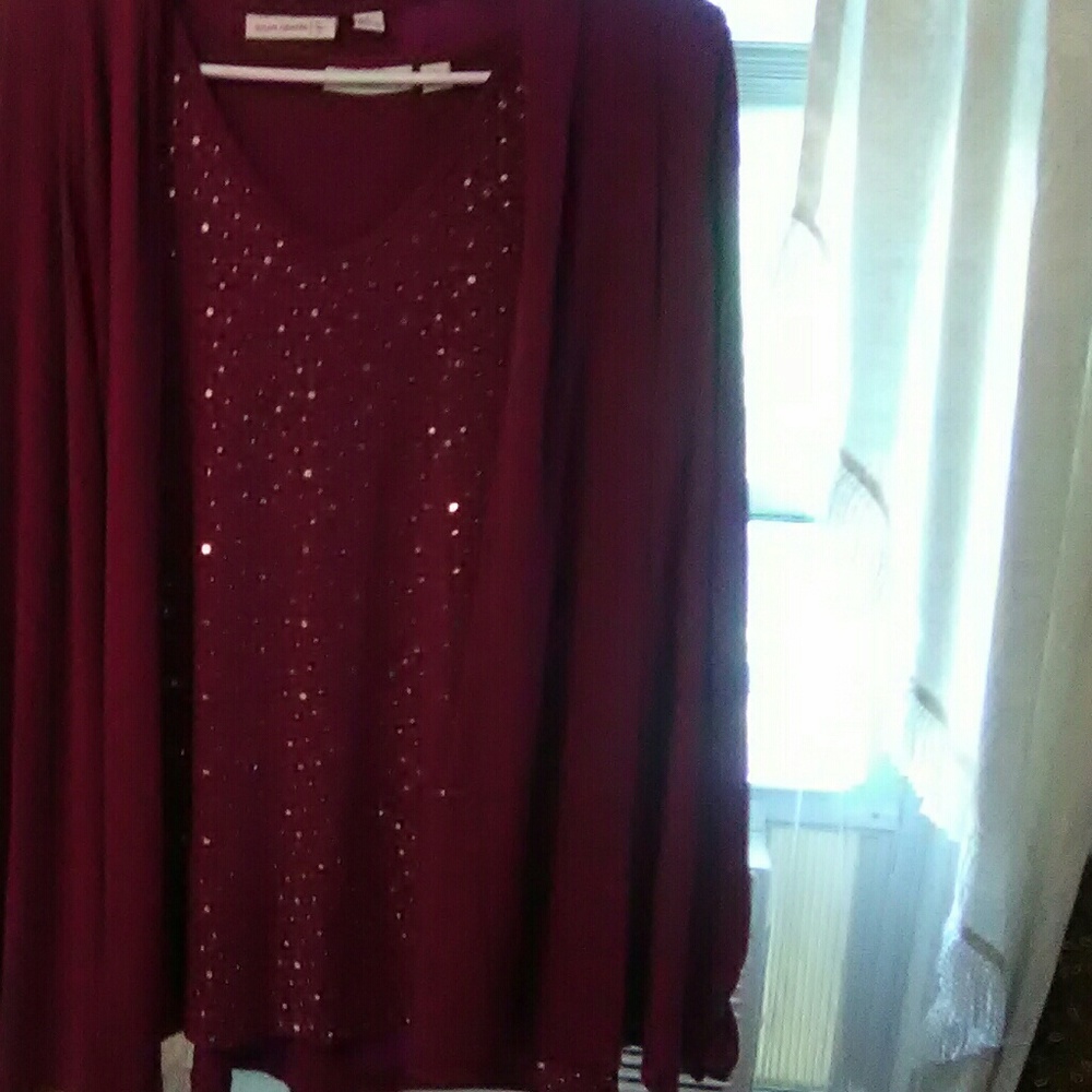 Susan graver tank top with over shirt